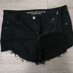 American Eagle frayed denin shorts